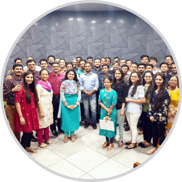 Group-Photo-15-06-640x640